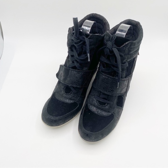 Big Buddha Wedge Strappy Shoes Black Bootie Like Size 10M - Picture 4 of 12